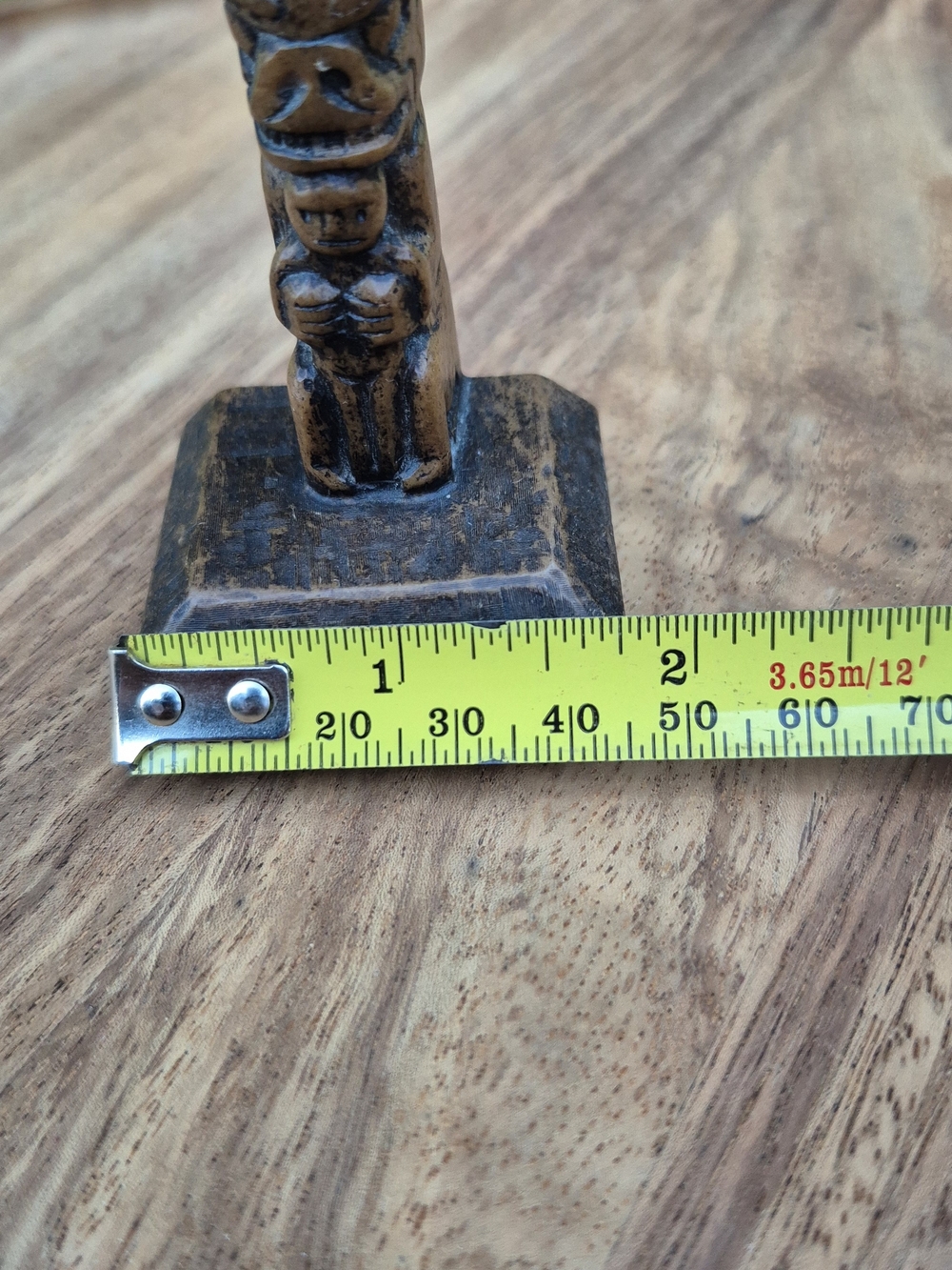 Vintage Boma Canada Totem Pole Figurine 6.5" Faux Wood Resin Souvenir - Picture 13 of 14